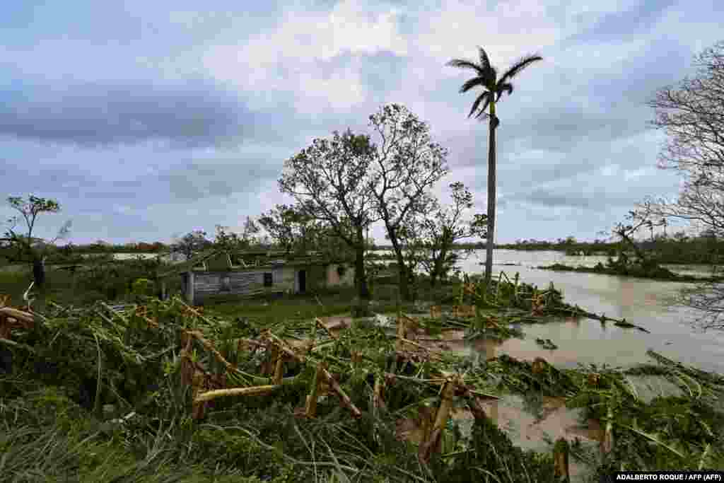 Una casa dañada en San Juan y Martínez, provincia de Pinar del Río, Cuba tras el paso del huracán Ian, el 27 de septiembre de 2022. 