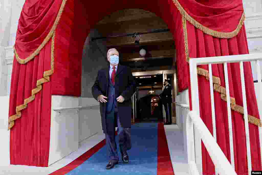 El senador Lindsey Graham (R-SC) llega antes de la toma de posesión de Joe Biden como el 46° presidente de EEUU, en el Capitolio, en Washington. REUTERS / Jonathan Ernst / Pool
